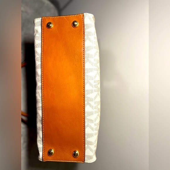 Michael Kors Hamilton Medium Leather Satchel in white/Brown EUC - Picture 6 of 8